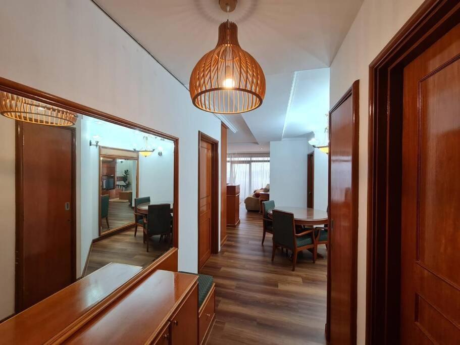 Lovely Waterfront Riverbank Suite With Pool A2 Kuching Ngoại thất bức ảnh